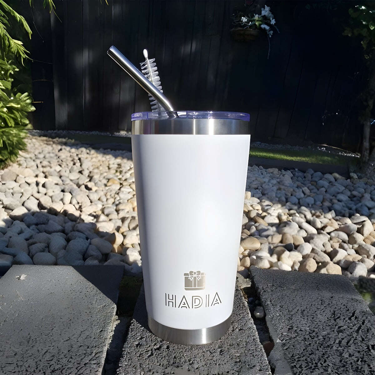 White sleek 20oz reusable coffee tumbler – Hadia