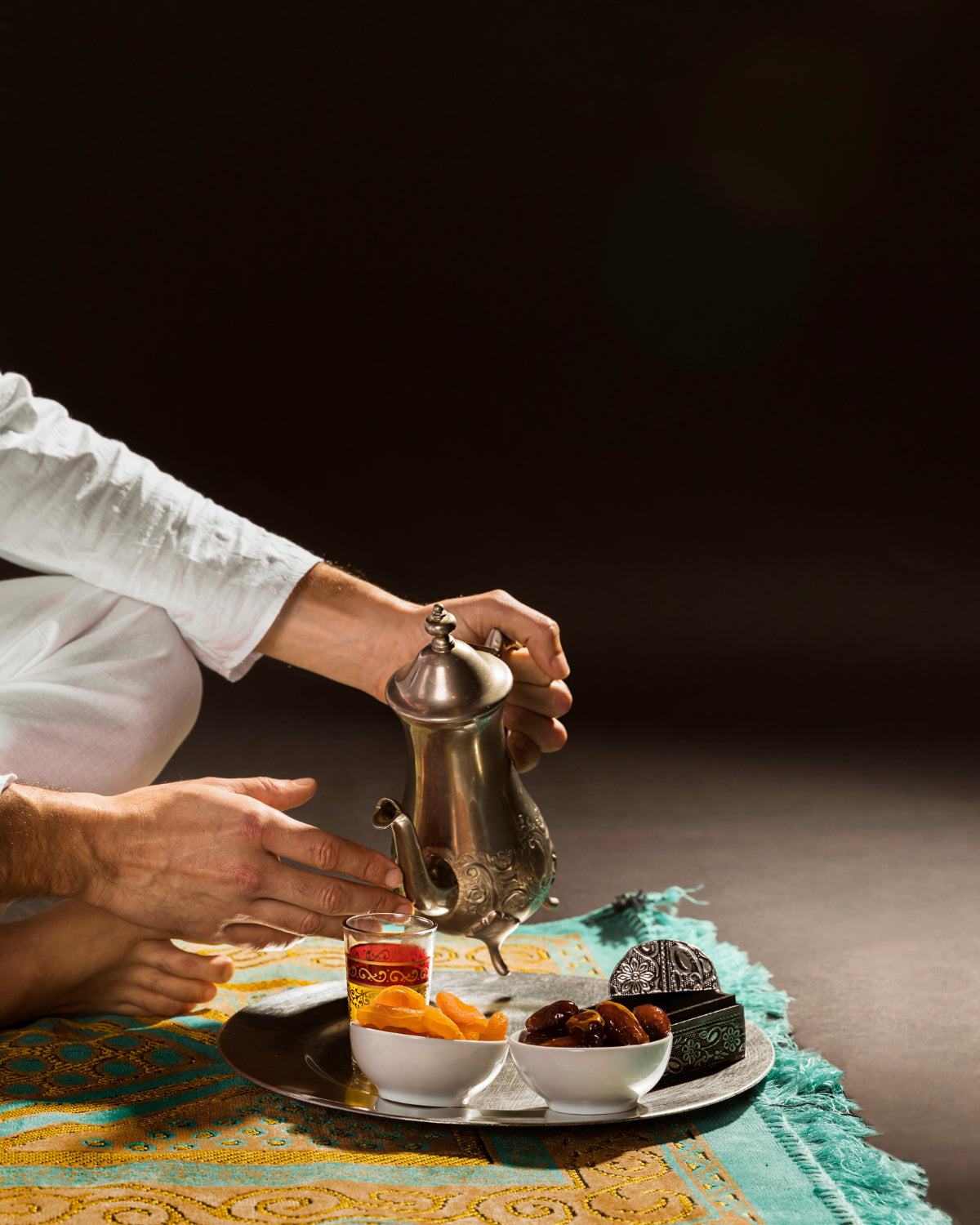 Sustainable Drink & Dine Essentials