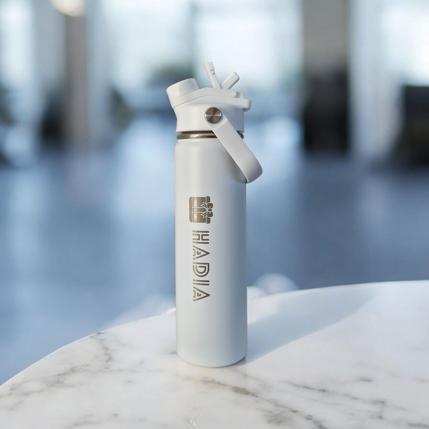 Two-in-One Flip & Sip 22 oz Double Wall Insulated Stainless Steel Water Bottle Hadia Online Shopping